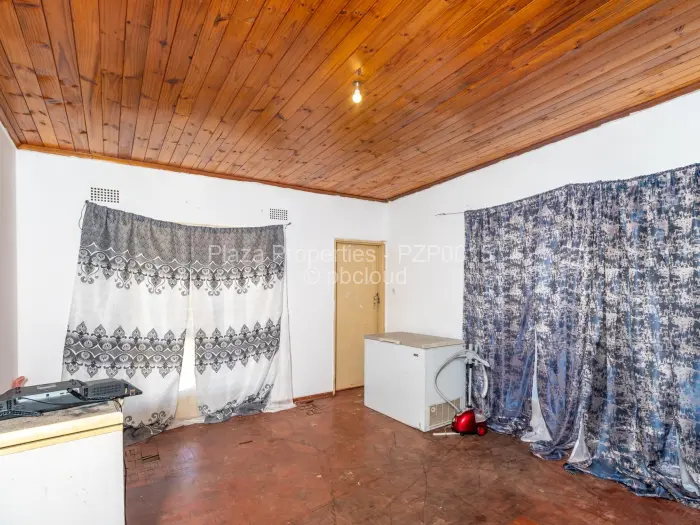 3 Bedroom House for Sale in Daylesford, Gweru
