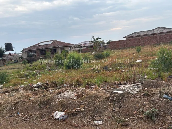 Stand for Sale in Haydon Park, Mazowe