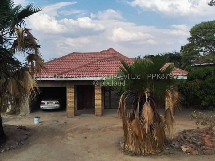 4 Bedroom House for Sale in Crowhill Views, Harare