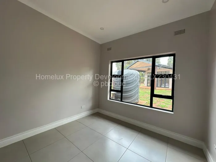 Townhouse/Complex/Cluster for Sale in Helensvale, Harare