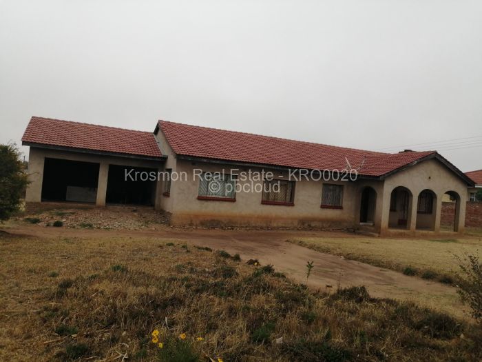 3 Bedroom House for Sale in Paradise Park, Marondera