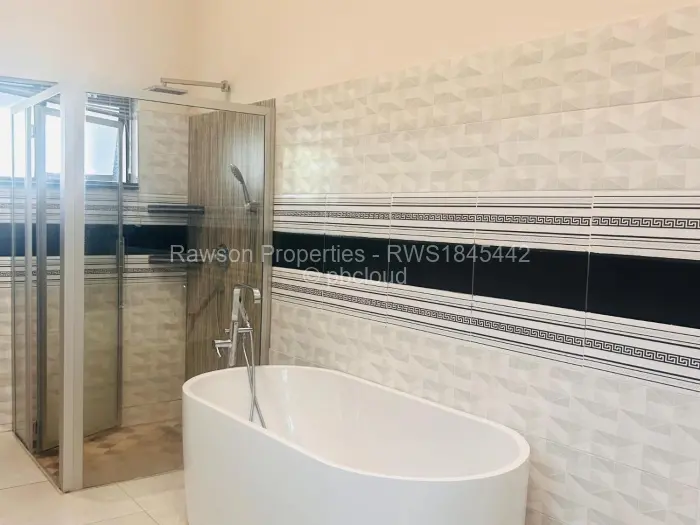 8 Bedroom House for Sale in Glen Lorne, Harare