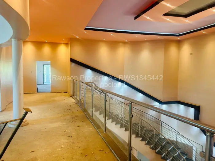 8 Bedroom House for Sale in Glen Lorne, Harare