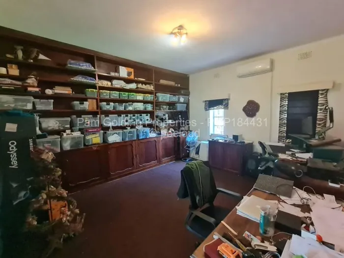 4 Bedroom House for Sale in Kumalo, Bulawayo