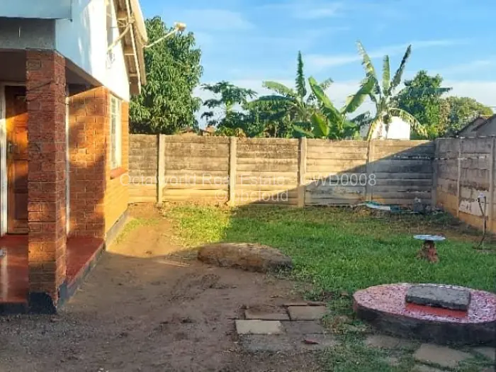 5 Bedroom House to Rent in Budiriro, Harare