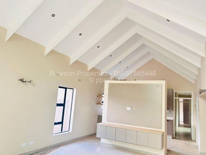 Townhouse/Cluster for Sale in Marlborough, Harare