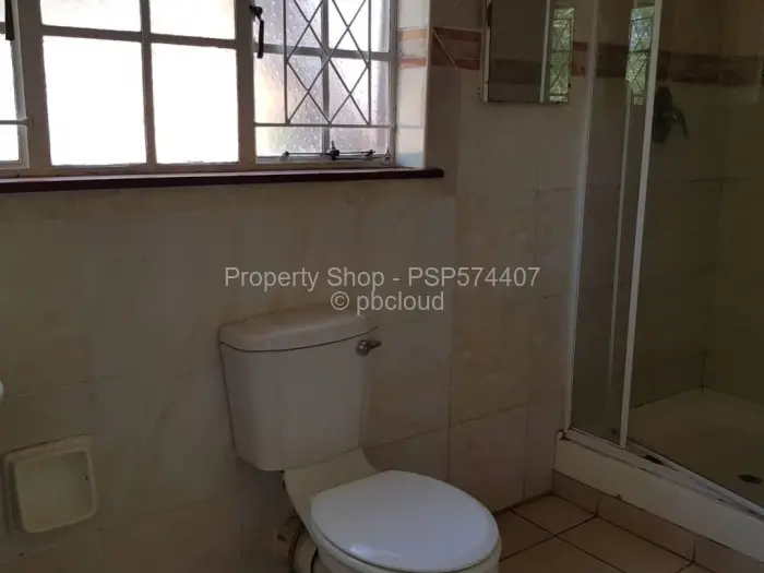 4 Bedroom House to Rent in Alexandra Park, Harare