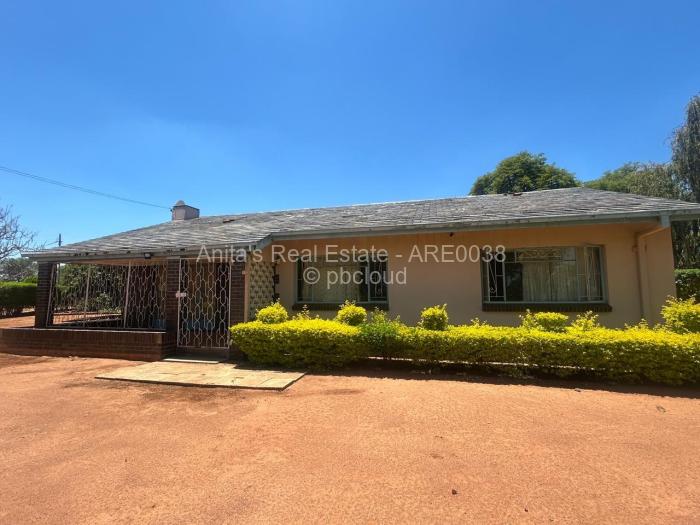 3 Bedroom House for Sale in Matsheumhlope, Bulawayo