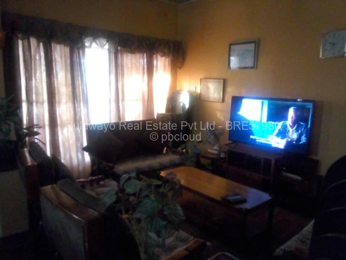 Farm/Plot to Rent in Kensington Byo, Bulawayo