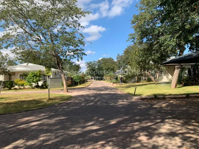 Townhouse/Complex/Cluster for Sale in Victoria Falls, Victoria Falls