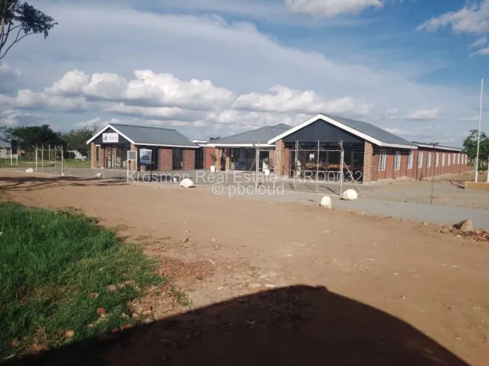 Stand for Sale in Retreat, Harare
