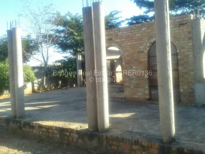 4 Bedroom House for Sale in Victoria Falls, Victoria Falls