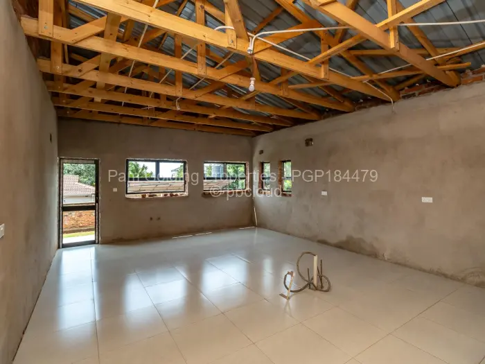 6 Bedroom House for Sale in Brookeview, Harare