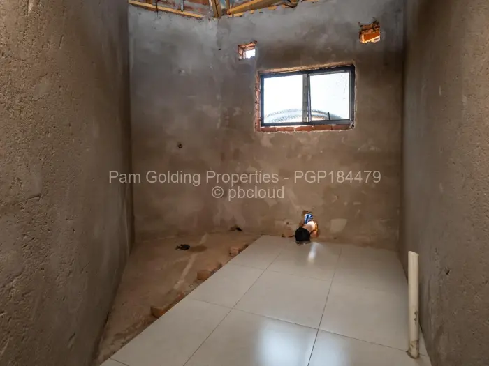 6 Bedroom House for Sale in Brookeview, Harare