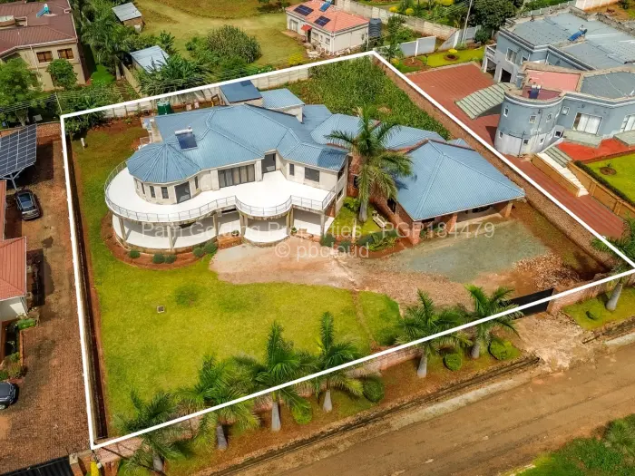 6 Bedroom House for Sale in Brookeview, Harare
