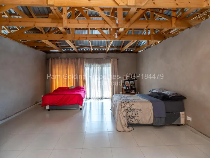 6 Bedroom House for Sale in Brookeview, Harare