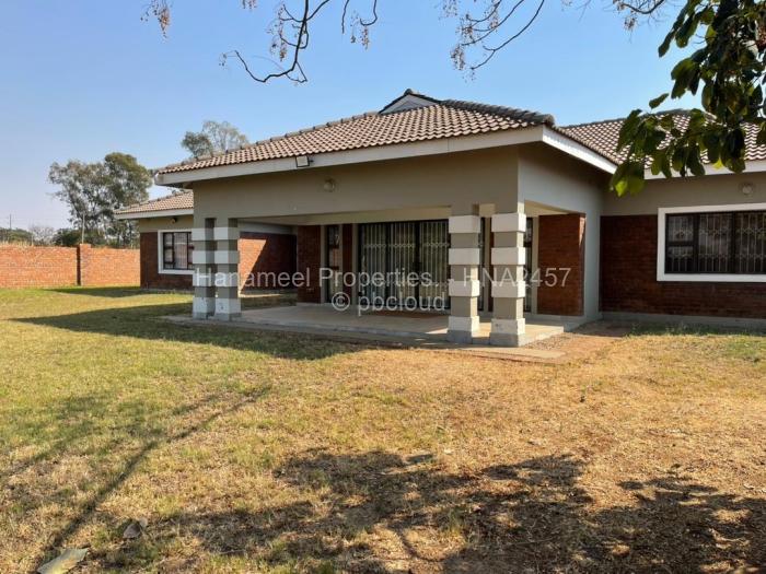 7 Bedroom House for Sale in Norton, Norton