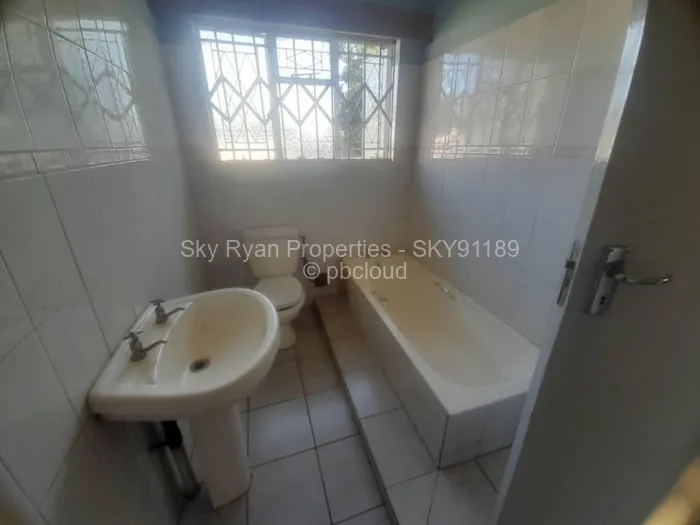 5 Bedroom House for Sale in Mount Pleasant Heights, Harare
