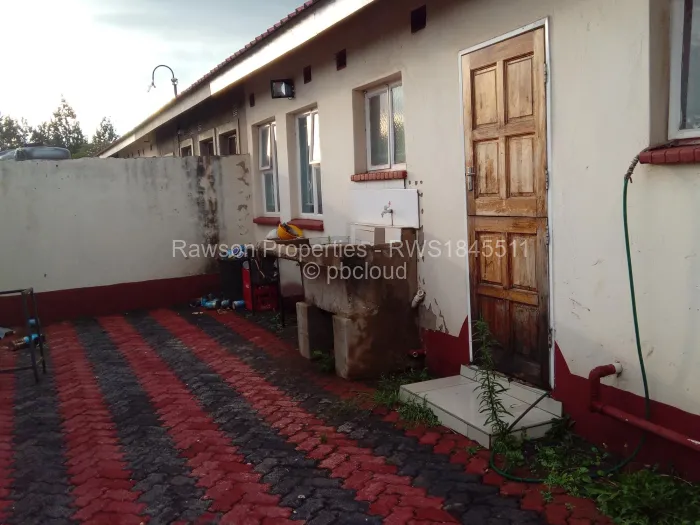 Flat/Apartment for Sale in Bluff Hill, Harare