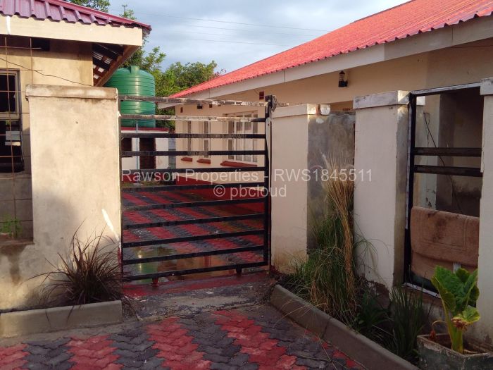 Flat/Apartment for Sale in Bluff Hill, Harare