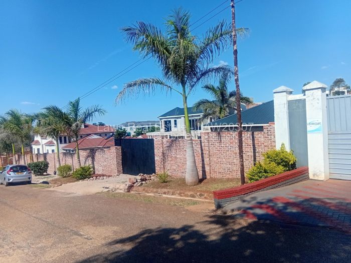 6 Bedroom House for Sale in Brookeview, Harare