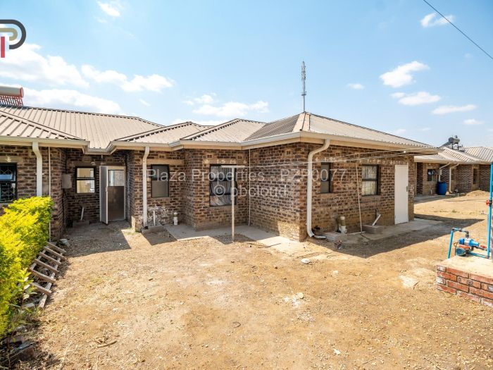 Townhouse/Cluster for Sale in Marlborough, Harare