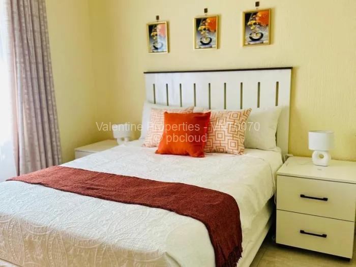 Townhouse/Cluster to Rent in Newlands, Harare