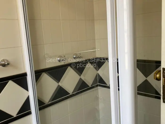 Warehouse/Industrial to Rent in Bulawayo City Centre, Bulawayo