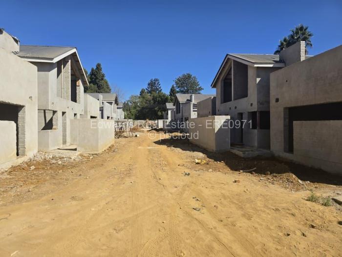 Townhouse/Cluster for Sale in Mount Pleasant, Harare
