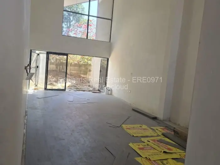 Townhouse/Cluster for Sale in Mount Pleasant, Harare