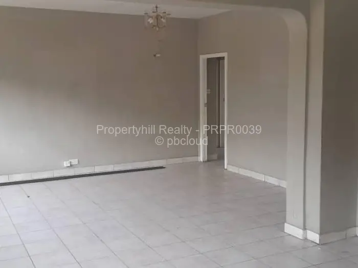 Flat/Apartment to Rent in Avenues, Harare