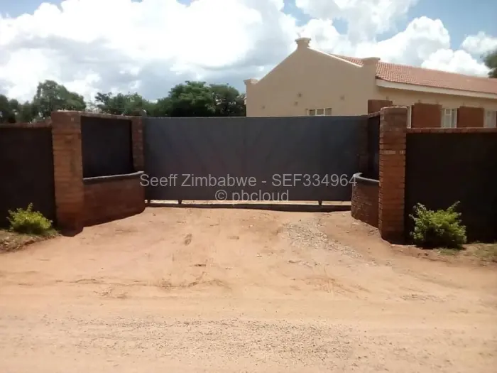 4 Bedroom House for Sale in Richmond, Bulawayo