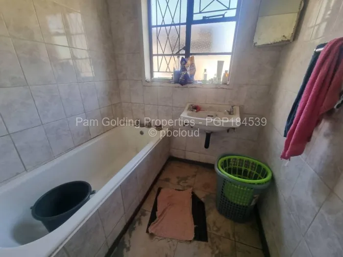 3 Bedroom House for Sale in Kwekwe, Kwekwe