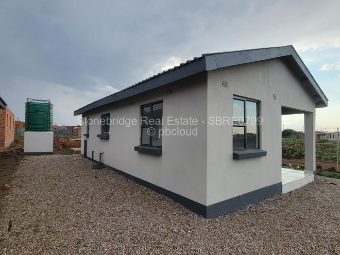 2 Bedroom House for Sale in Mbundani, Bulawayo