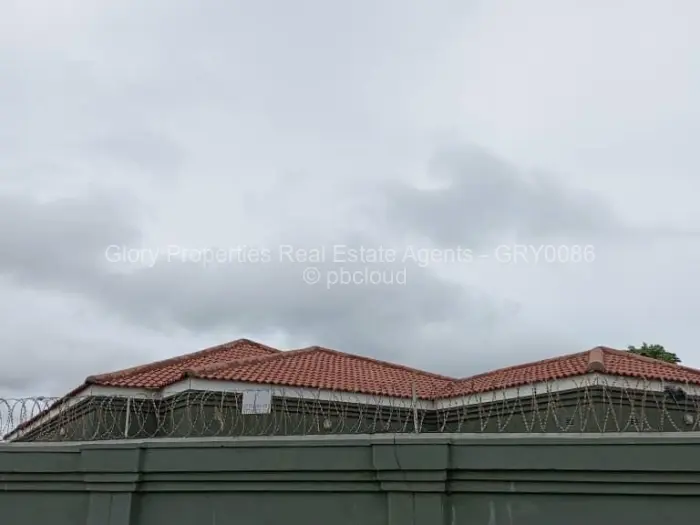 3 Bedroom House to Rent in Waterfalls, Harare