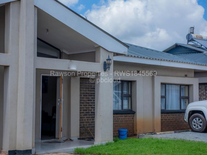 Townhouse/Cluster for Sale in Madokero Estates, Harare