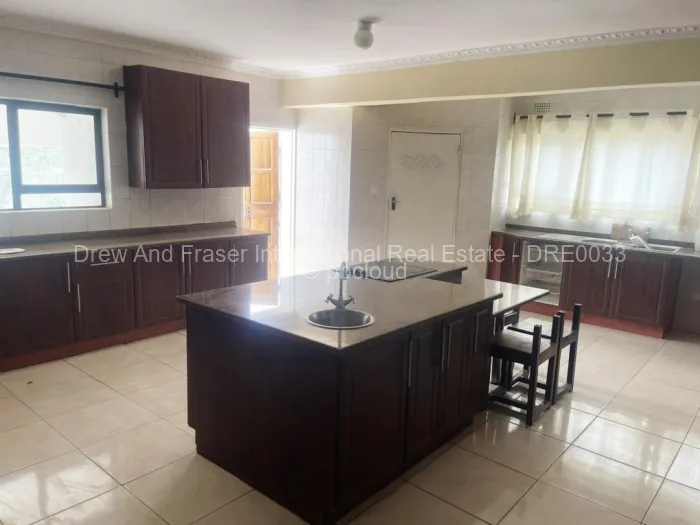 5 Bedroom House for Sale in Borrowdale Brooke, Harare