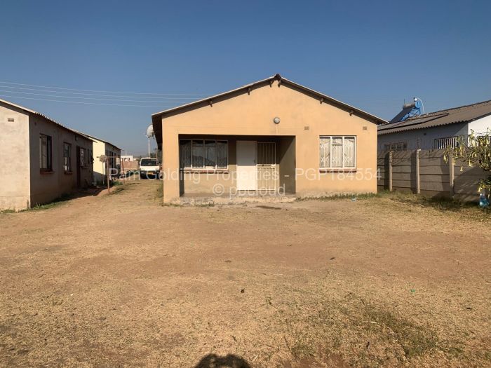 3 Bedroom House for Sale in Budiriro, Harare
