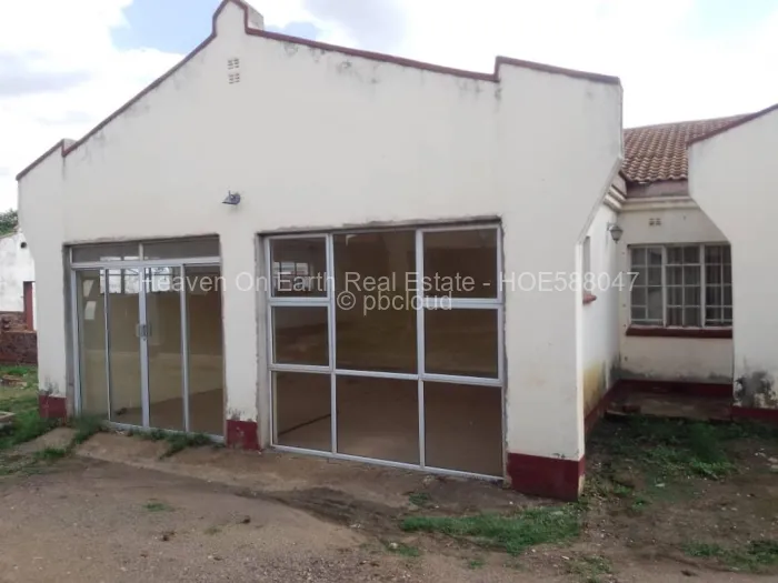 3 Bedroom House for Sale in Bluff Hill, Harare
