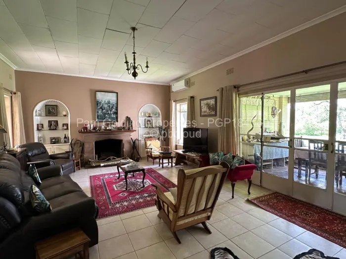 4 Bedroom House for Sale in Burnside, Bulawayo