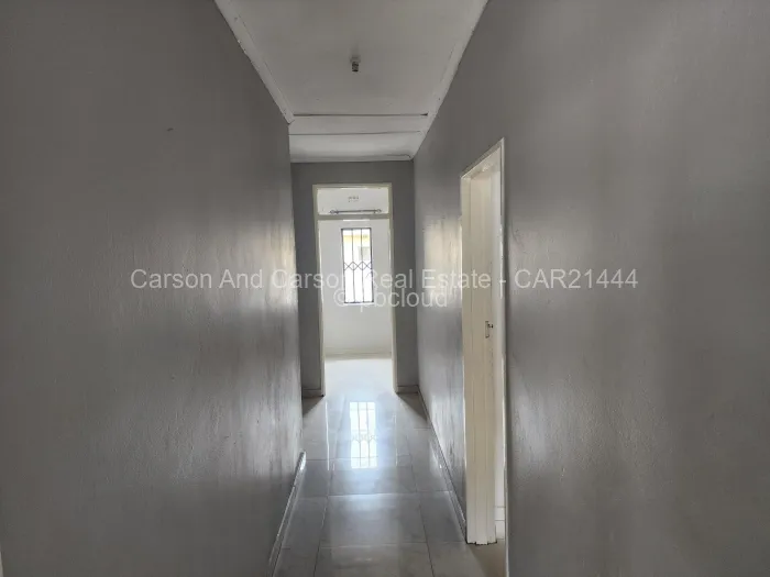 3 Bedroom House for Sale in Ruwa, Ruwa