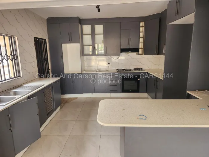 3 Bedroom House for Sale in Ruwa, Ruwa