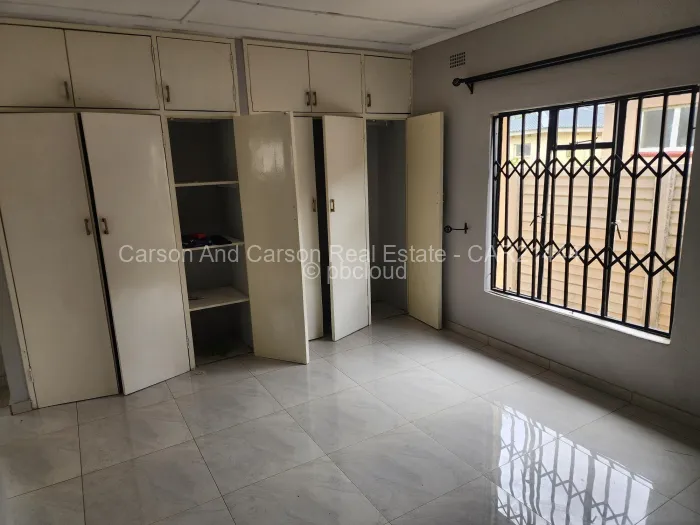 3 Bedroom House for Sale in Ruwa, Ruwa