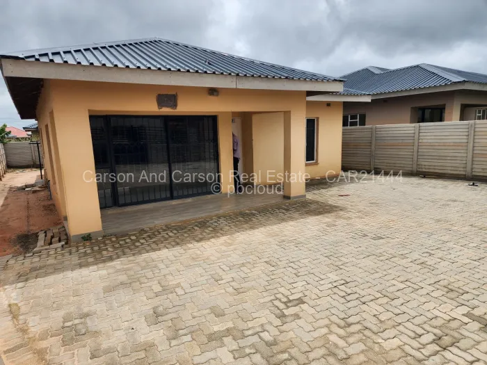 3 Bedroom House for Sale in Ruwa, Ruwa