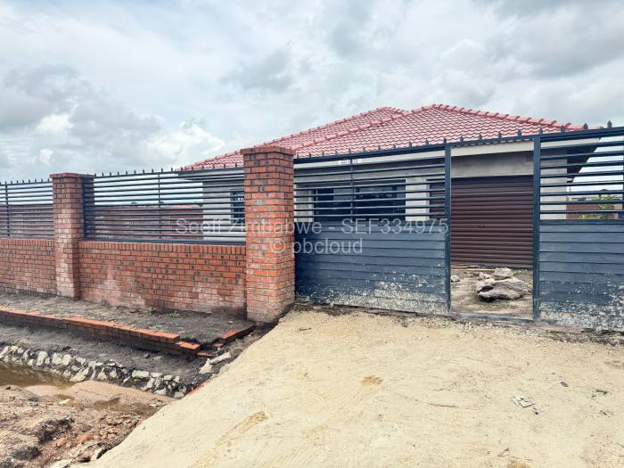 4 Bedroom House for Sale in Chipukutu Park, Ruwa