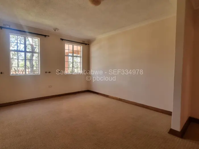 5 Bedroom House to Rent in Glen Lorne