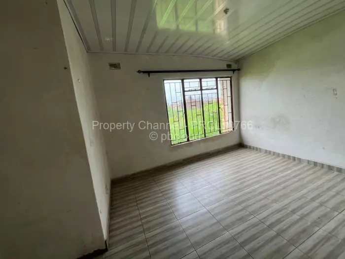 4 Bedroom House to Rent in Glen Norah