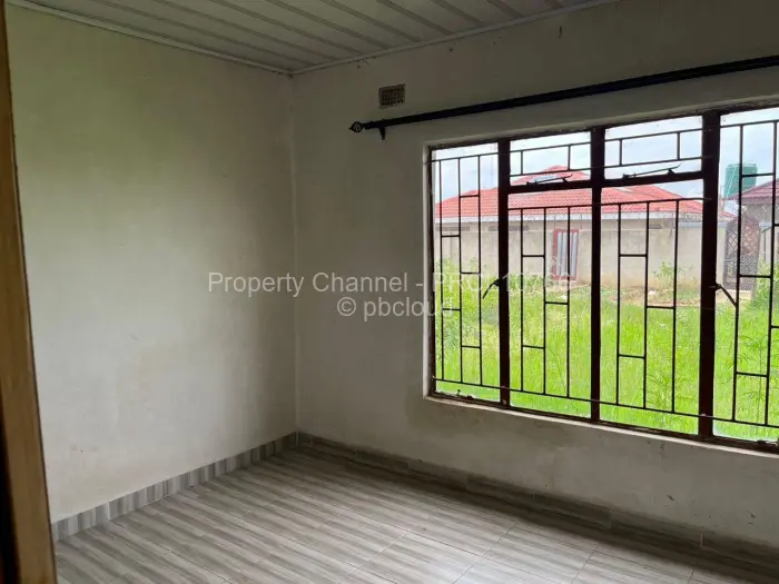 4 Bedroom House to Rent in Glen Norah