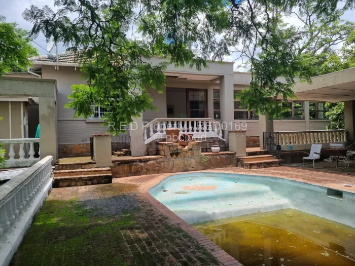 3 Bedroom House for Sale in Burnside, Bulawayo