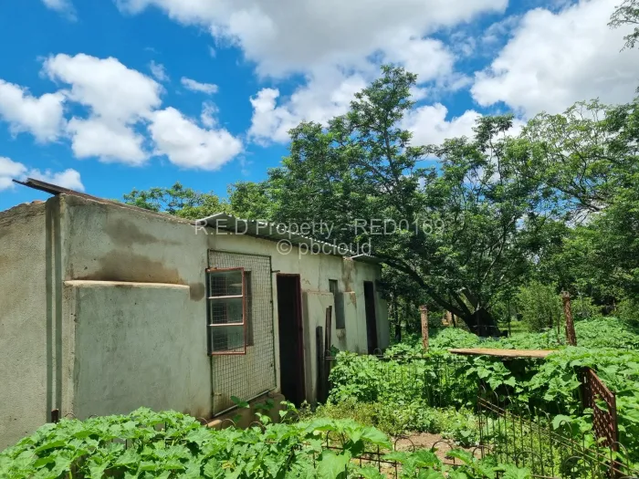 3 Bedroom House for Sale in Burnside, Bulawayo